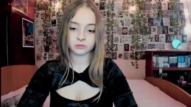 Image 11 of lain__ Stream on Chaturbate on 14 months ago