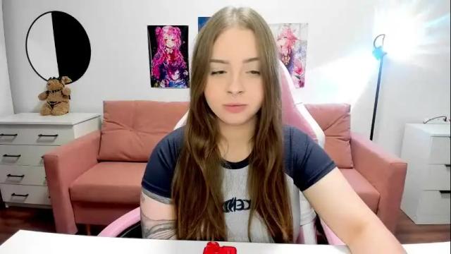 Image 3 of lain__ Stream on Chaturbate on 15 days ago