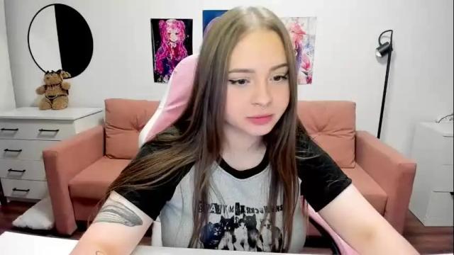 Image 12 of lain__ Stream on Chaturbate on 11 days ago
