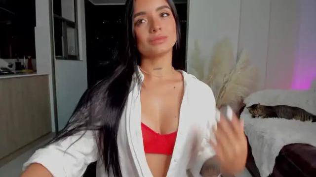 Image 3 of laira_scott Stream on Chaturbate on 19 months ago