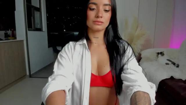 Image 7 of laira_scott Stream on Chaturbate on 19 months ago