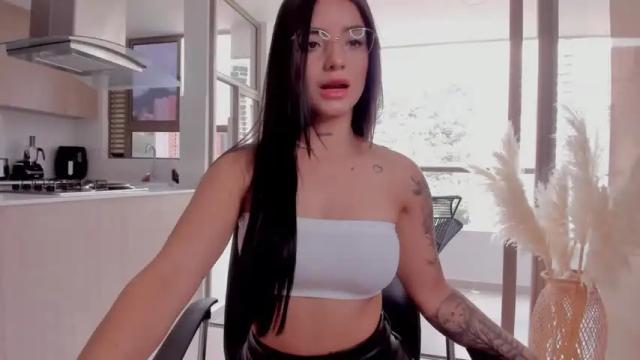 Image 6 of laira_scott Stream on Chaturbate on 19 months ago