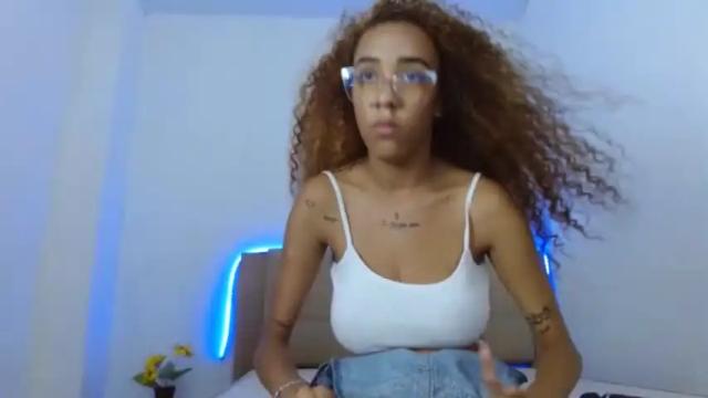 Image 11 of laiza_samantha Stream on Chaturbate on 13 months ago