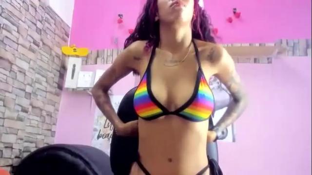 Image 4 of laiza_samantha Stream on Chaturbate on 11 days ago