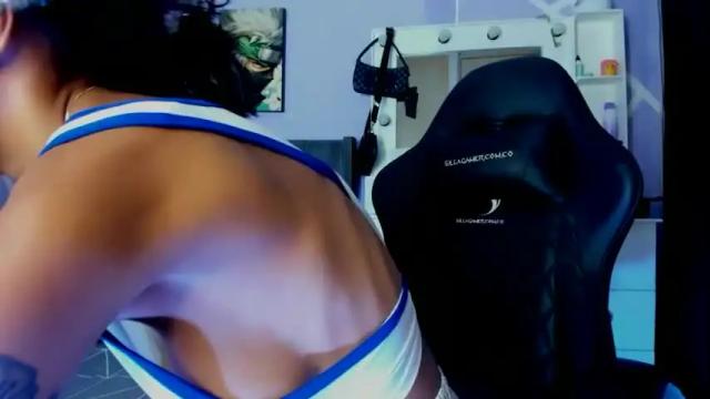 Image 7 of laiza_samantha Stream on Chaturbate on 1 month ago