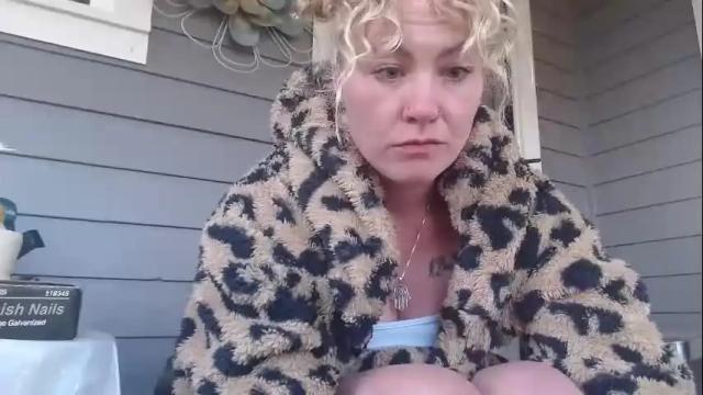 Thumbnail 3, lalaanalslut's Stream at Chaturbate, 1 month ago