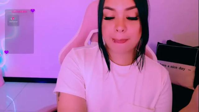 Image 4 of lalablack1_ Stream on Chaturbate on 4 months ago