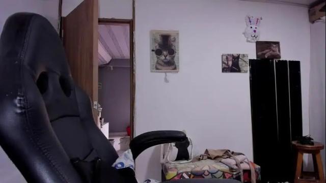 Image 3 of lalanaughty1 Stream on Chaturbate on 11 days ago