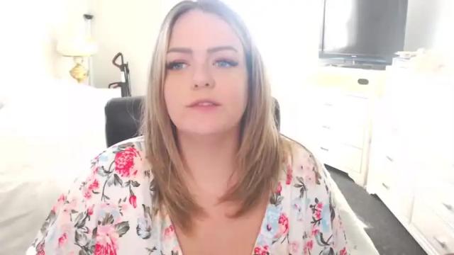 Image 11 of lalaunderwood813 Stream on Chaturbate on 17 months ago