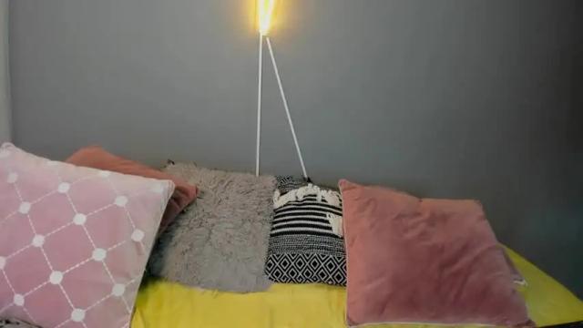 Image 7 of laliisa_1 Stream on Chaturbate on 23 months ago