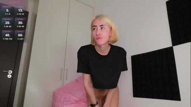 Image 3 of laliwhite Stream on Chaturbate on 1 month ago