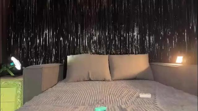 Image 8 of lallebi Stream on Chaturbate on 1 month ago