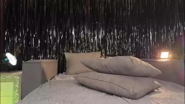 Image 10 of lallebi Stream on Chaturbate on 1 month ago
