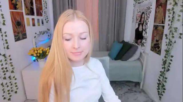 Image 10 of laly_peach Stream on Chaturbate on 1 month ago