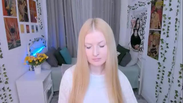 Image 3 of laly_peach Stream on Chaturbate on 1 month ago