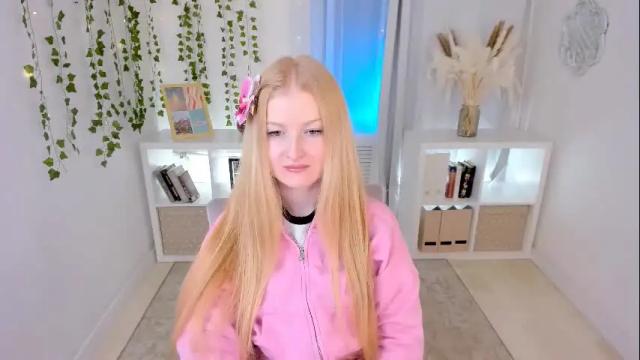 Image 11 of laly_peach Stream on Chaturbate on 1 month ago
