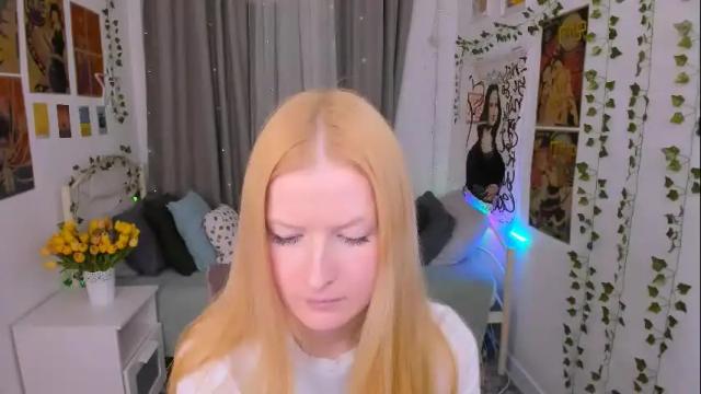 Image 10 of laly_peach Stream on Chaturbate on 21 days ago