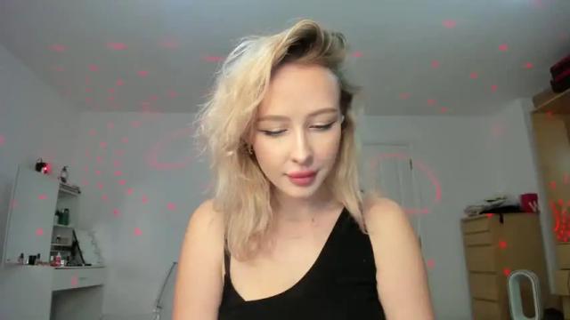 Image 3 of lamantina Stream on Chaturbate on 15 months ago