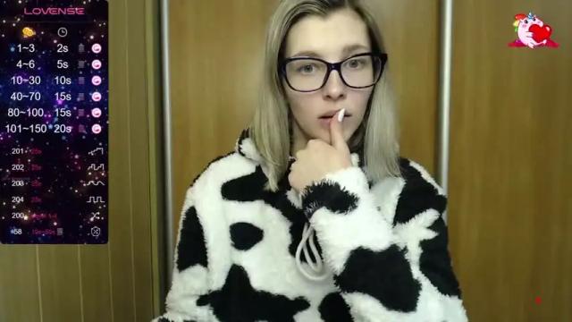 Image 6 of lampaca2 Stream on Chaturbate on 21 months ago