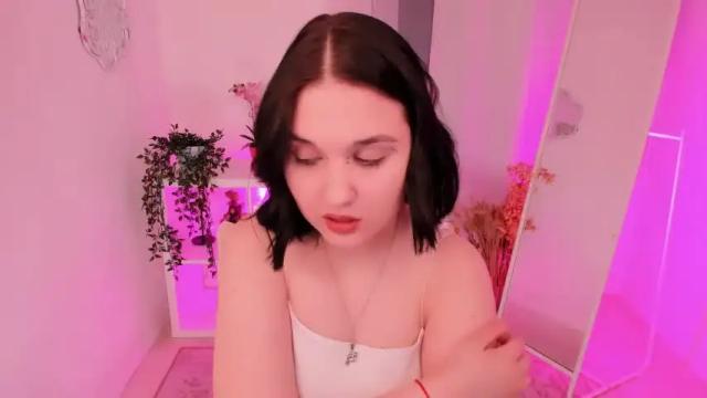 Image 12 of lana__xx Stream on Chaturbate on 16 months ago