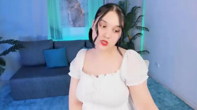 Image 11 of lana__xx Stream on Chaturbate on 16 months ago