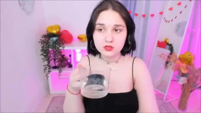 Image 10 of lana__xx Stream on Chaturbate on 15 months ago