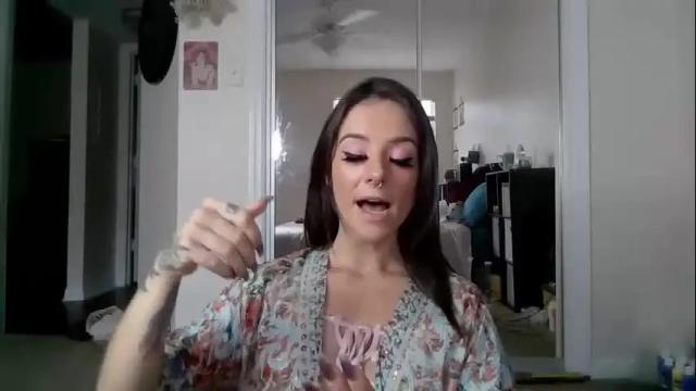 Image 4 of lana_colette Stream on Chaturbate on 24 months ago