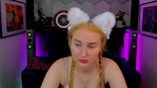 Image 12 of lana_delmar Stream on Chaturbate on 27 months ago