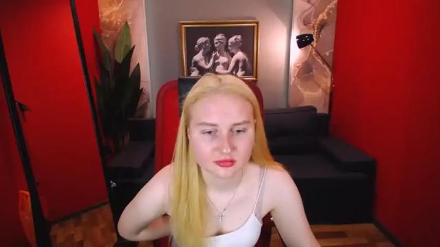 Image 8 of lana_delmar Stream on Chaturbate on 27 months ago