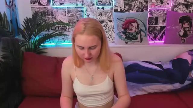 Image 3 of lana_delmar Stream on Chaturbate on 26 months ago