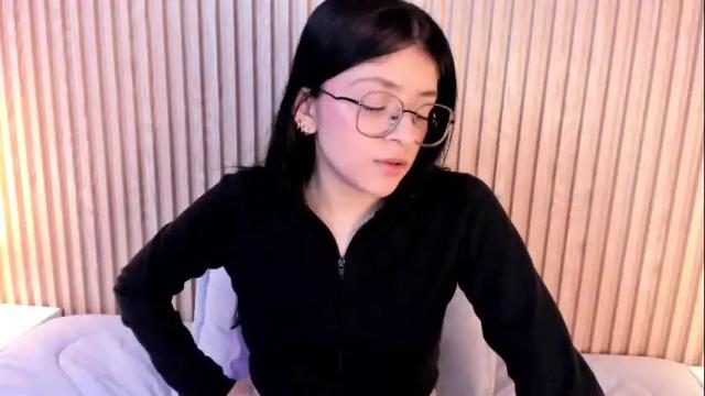 Image 2 of lana_dol Stream on Chaturbate on 2 months ago