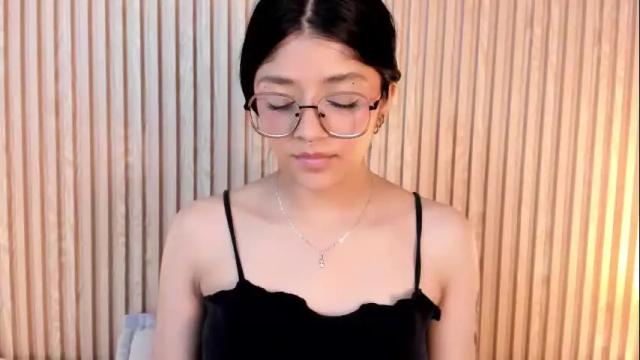 Image 4 of lana_dol Stream on Chaturbate on 2 months ago