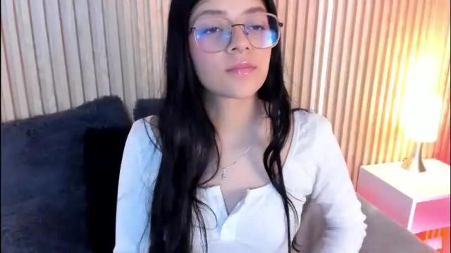 Image 2 of lana_dol Stream on Chaturbate on 1 month ago