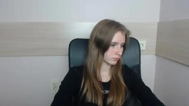 Image 3 of lana_leee_ Stream on Chaturbate on 20 months ago