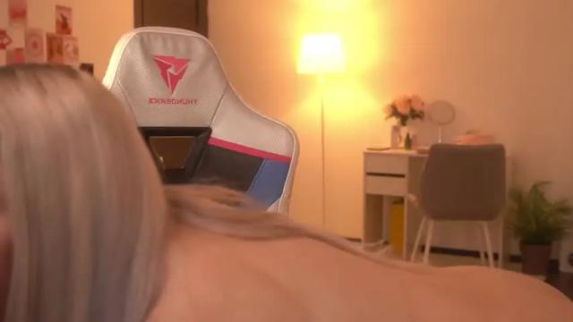Image 2 of lana_mays Stream on Chaturbate on 14 months ago