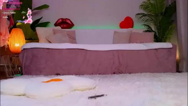 Image 8 of lana_me Stream on Chaturbate on 4 months ago