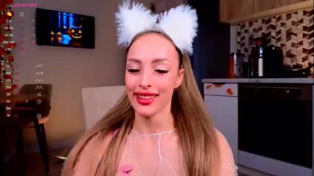 Image 7 of lana_me Stream on Chaturbate on 3 months ago