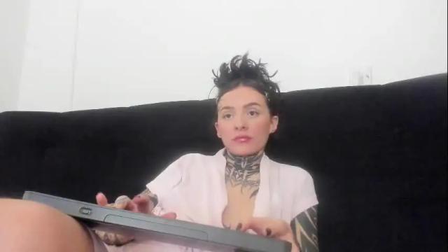 Image 3 of lana_moon69 Stream on Chaturbate on 4 months ago