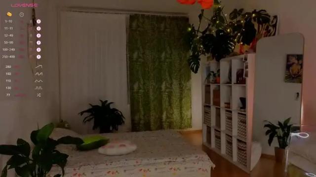 Image 2 of lana_sky Stream on Chaturbate on 2 months ago