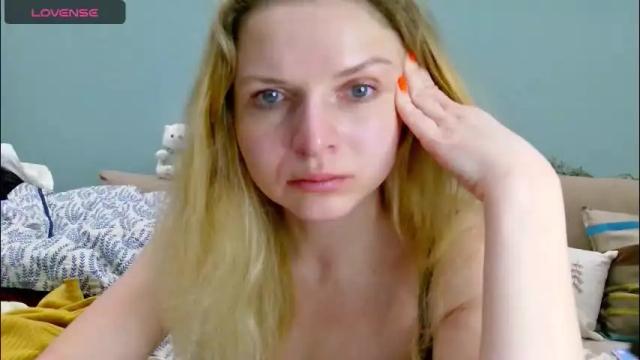 Image 2 of lanaangeldream Stream on Chaturbate on 2 months ago