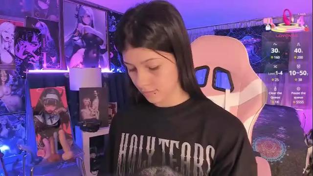 Image 3 of lanakyutt Stream on Chaturbate on 19 days ago