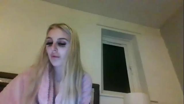 Image 6 of lanalixxx1 Stream on Chaturbate on 1 month ago