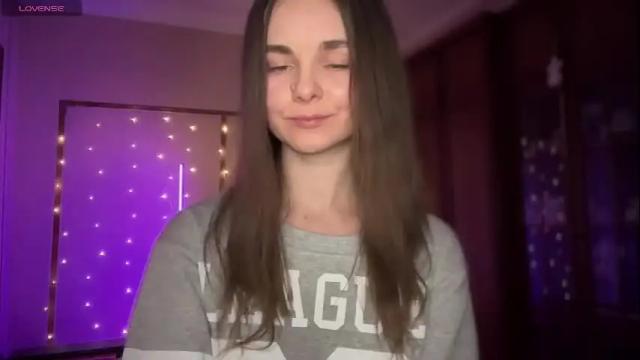 Image 10 of lanaloulou Stream on Chaturbate on 1 month ago