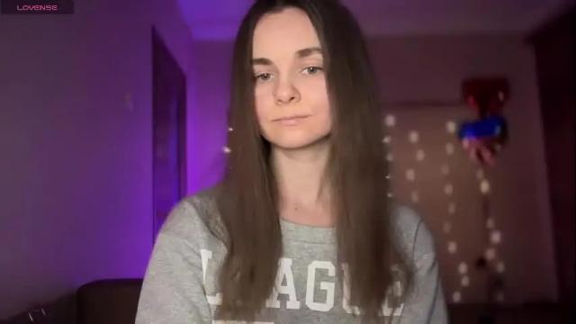 Image 2 of lanaloulou Stream on Chaturbate on 1 month ago