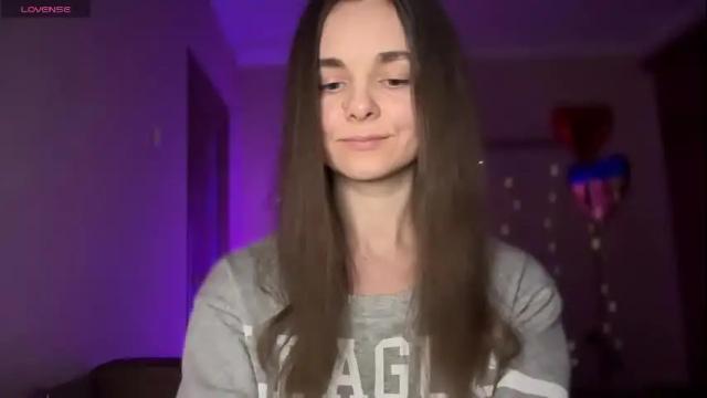 Image 7 of lanaloulou Stream on Chaturbate on 1 month ago