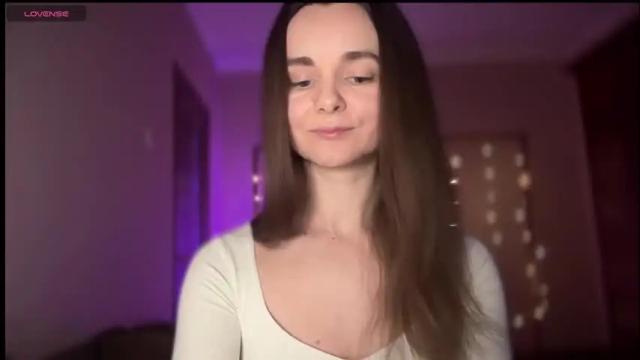 Image 7 of lanaloulou Stream on Chaturbate on 1 month ago