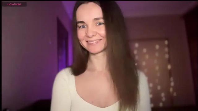 Image 11 of lanaloulou Stream on Chaturbate on 1 month ago