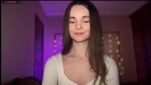 Image 10 of lanaloulou Stream on Chaturbate on 29 days ago
