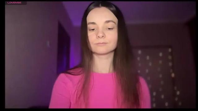 Image 2 of lanaloulou Stream on Chaturbate on 19 days ago