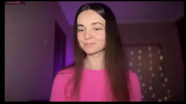 Image 3 of lanaloulou Stream on Chaturbate on 19 days ago